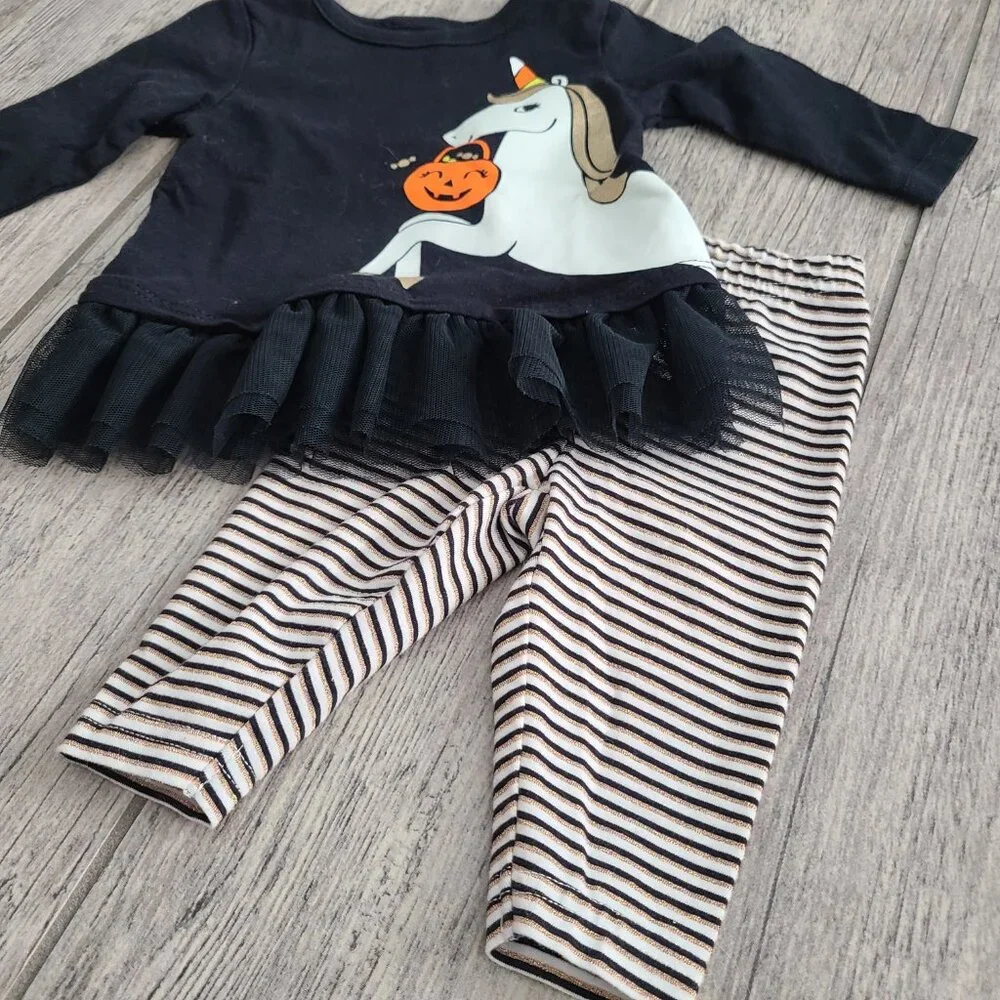 🏷 3/$15 or 5/$20 Carter’s Baby Girls 2-Piece Halloween Unicorn Outfit Size 3M